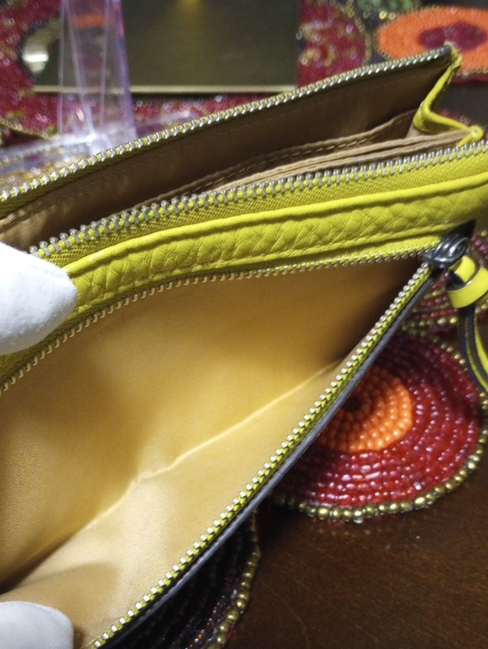 Coach Leather Wristlet Yellow - Picture 12 of 16